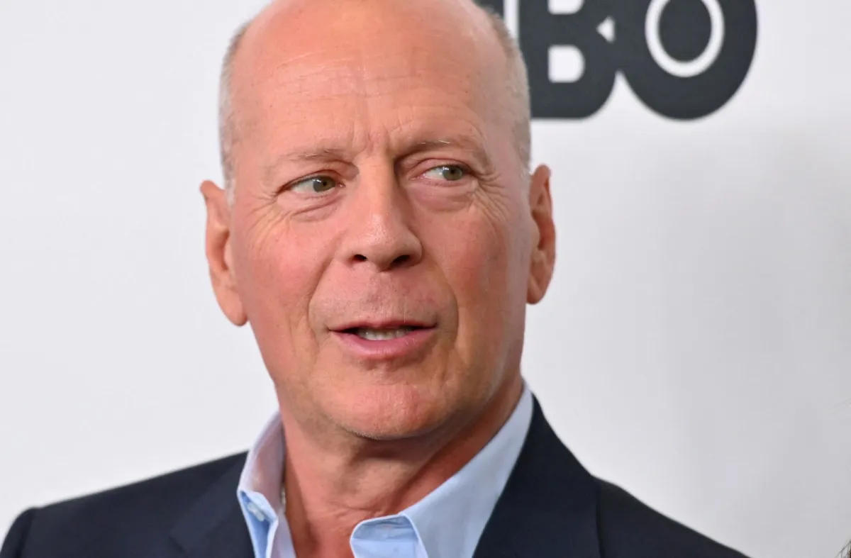 الممثل الأمريكي بروس ويليس خلال الدورة الـ57 لمهرجان نيويورك السينمائي - US actor Bruce Willis during the 57th New York Film Festival- مصدر الصورة: Angela Weiss / AFP