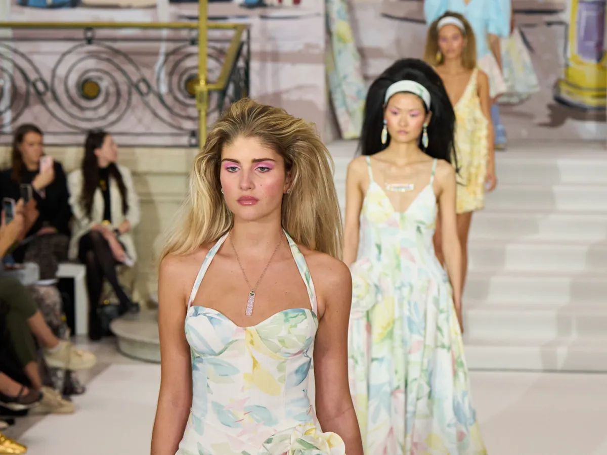 بول كوستيلو Paul Costelloe - الصورة من Launchmetrics/Spotlight ©