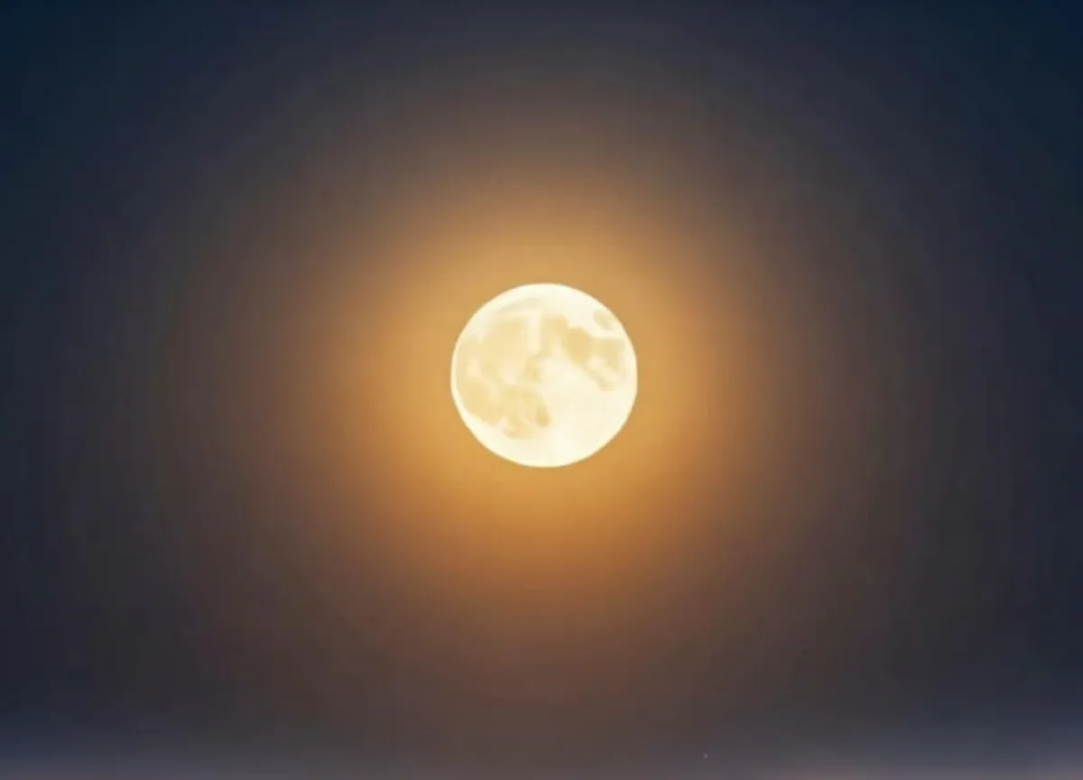 سماء السعودية تشهد ثاني بدر عملاق للعام 2024