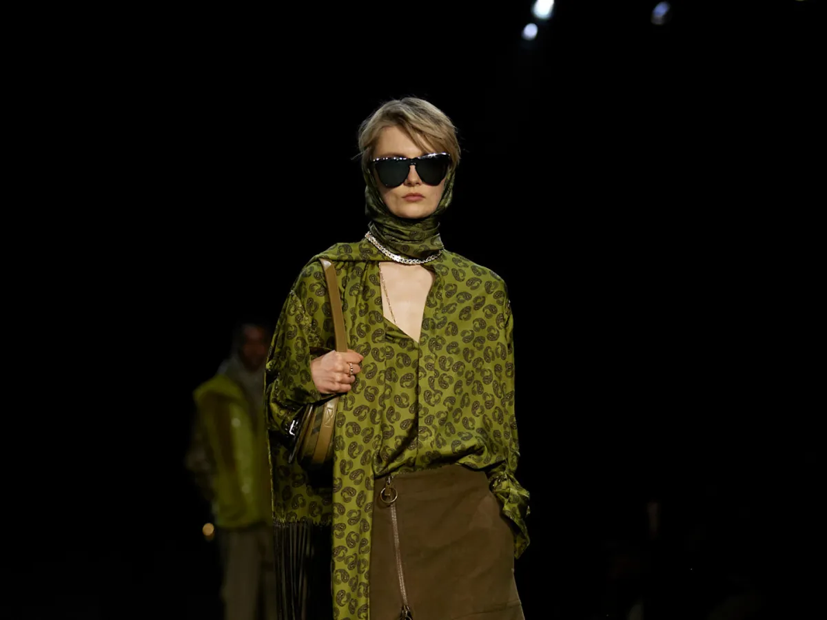 إطلالة من بربري Burberry - الصورة من Launchmetrics/Spotlight ©