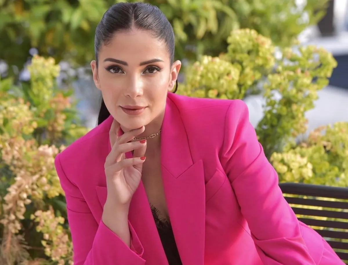 منى زكي- الصورة من حسابها على إنستغرام