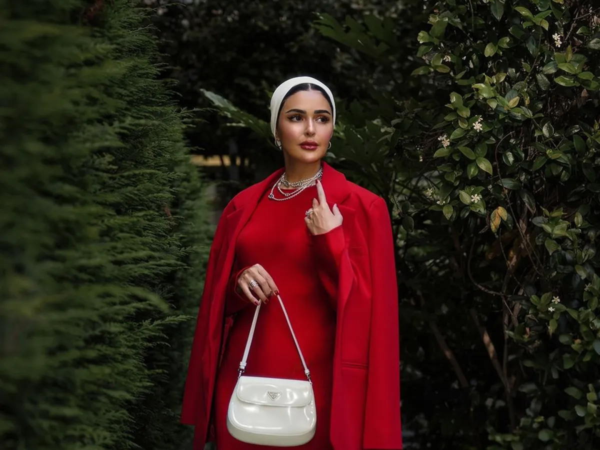 مدونة الموضة حنين الصيفي - الصورة من حسابها على إنستغرام