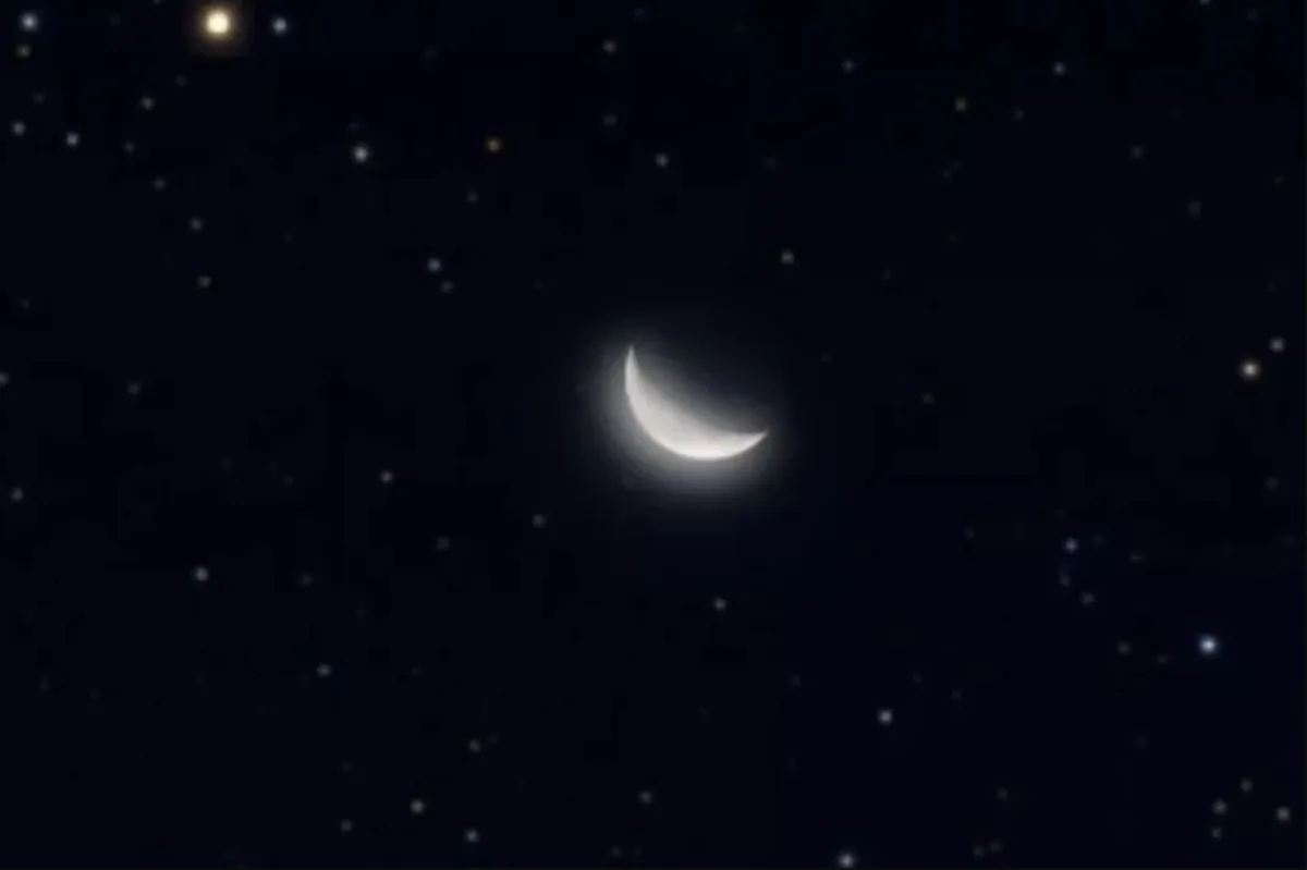 التربيع الأخير يقترن بالمريخ.. لقاء فلكي مميز تشهده سماء السعودية في هذا الموعد 