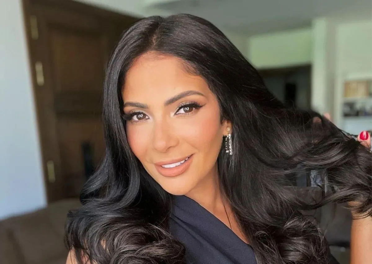 منى زكي - الصورة من صفحتها على انستغرام