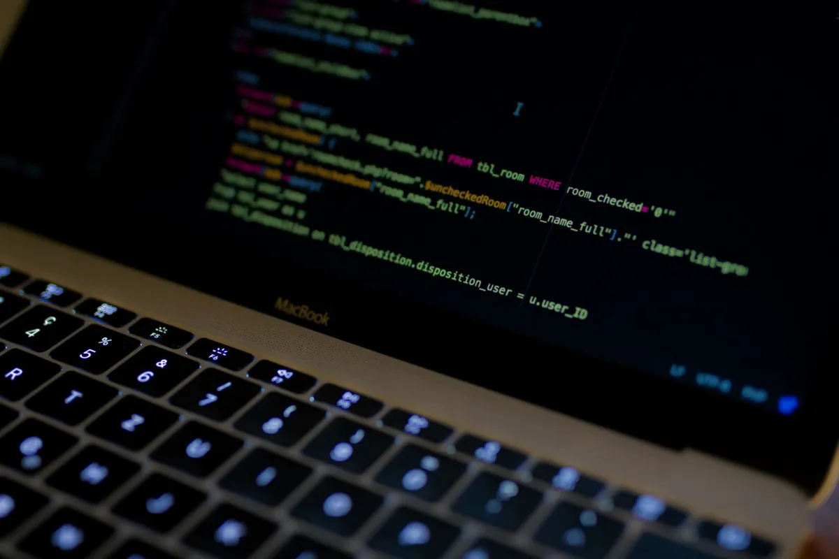 عالم غامض.. ماهو الويب المظلم وماهي خطورته؟