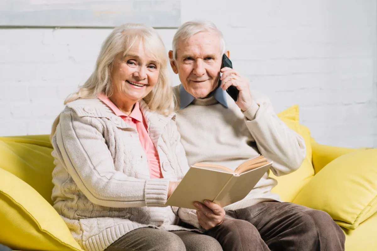 كبار السن أكثر عرضة للعدوى -freepik