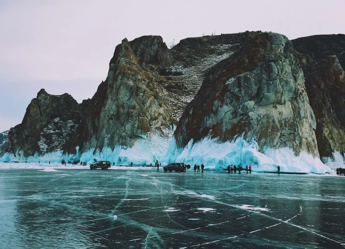 بحيرة بايكال في مقاطعة إيركوتسك الروسية 