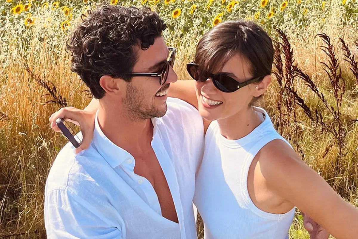 بينار دينيز وكان يلديرم-مصدر الصورة من الحساب الشخصي لكان على إنستغرام