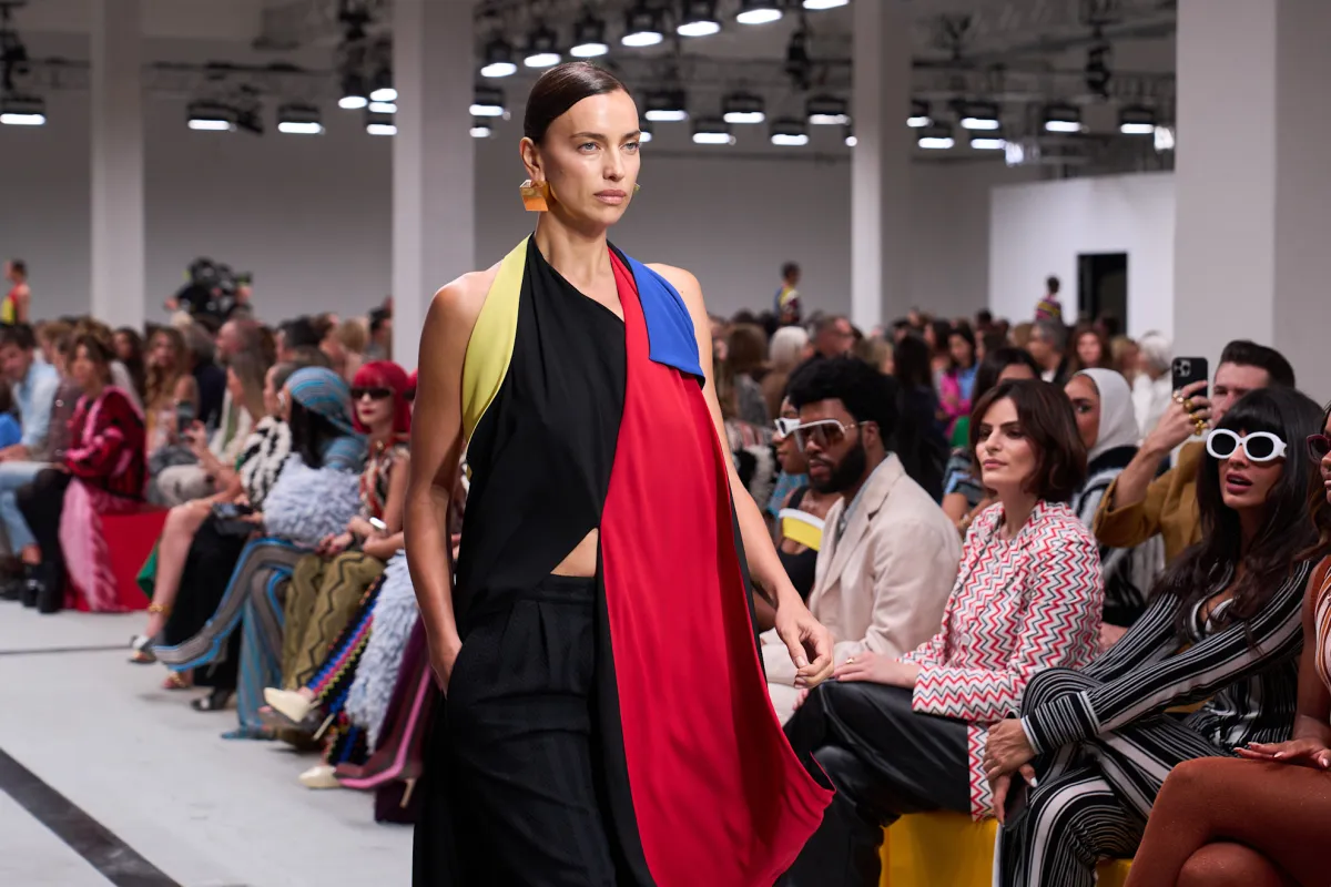 إيرينا شايك في عرض ميسوني  Missoni-  الصورة من Launchmetrics/Spotlight ©