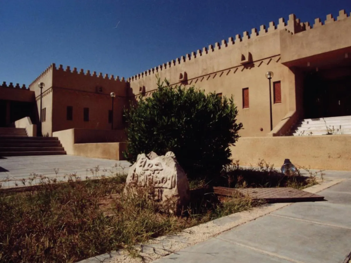 فنون التراث نموذج لتمكين المرأة جمعية النهضة 60 عاماً من الإنجازات