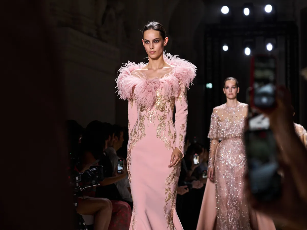 فستان من إيلي صعب Elie Saab - الصورة من Launchmetrics/Spotlight ©