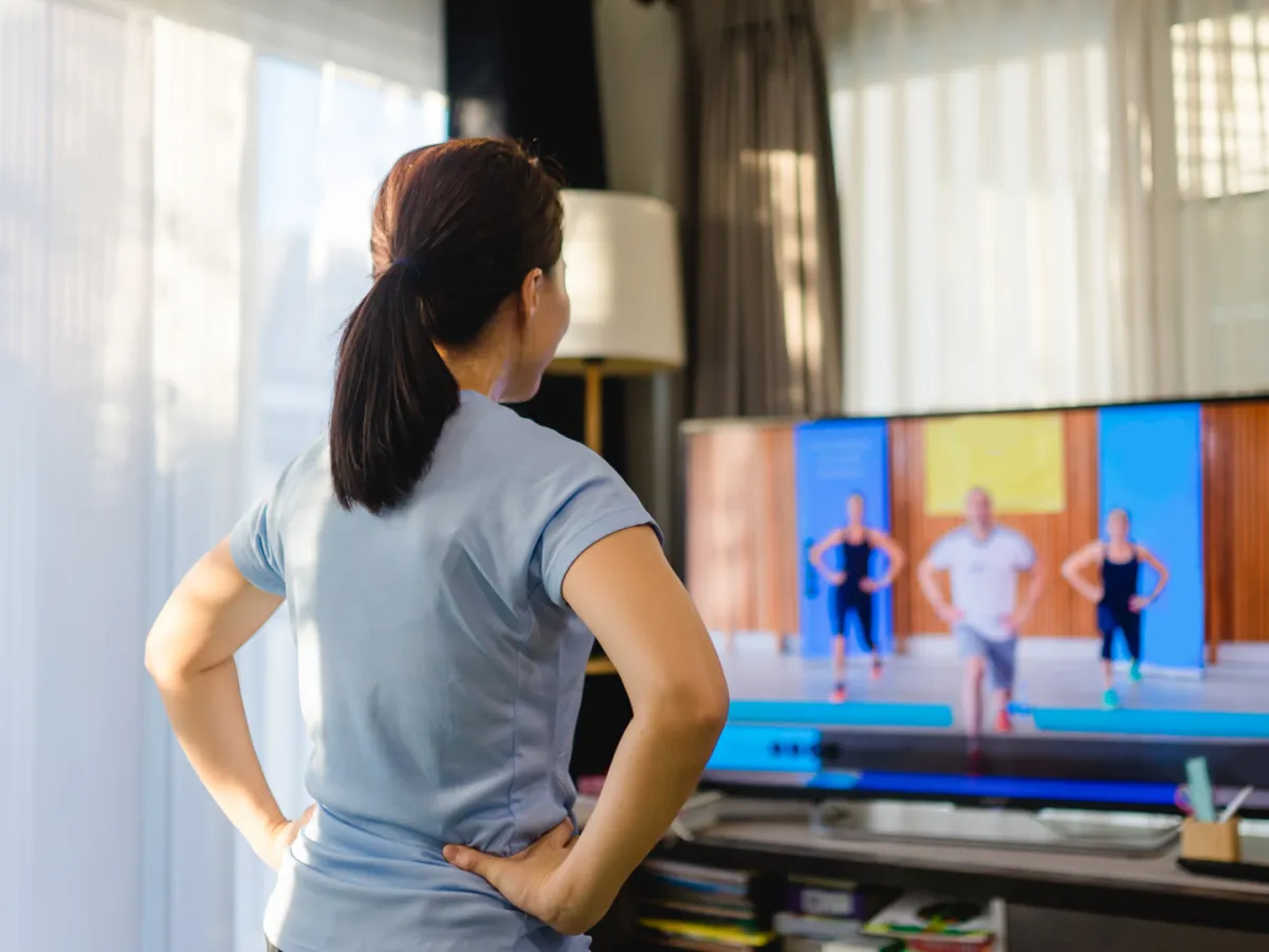 ترغب النساء في الحصول على مظهر مشدود لمنطقة البطن 