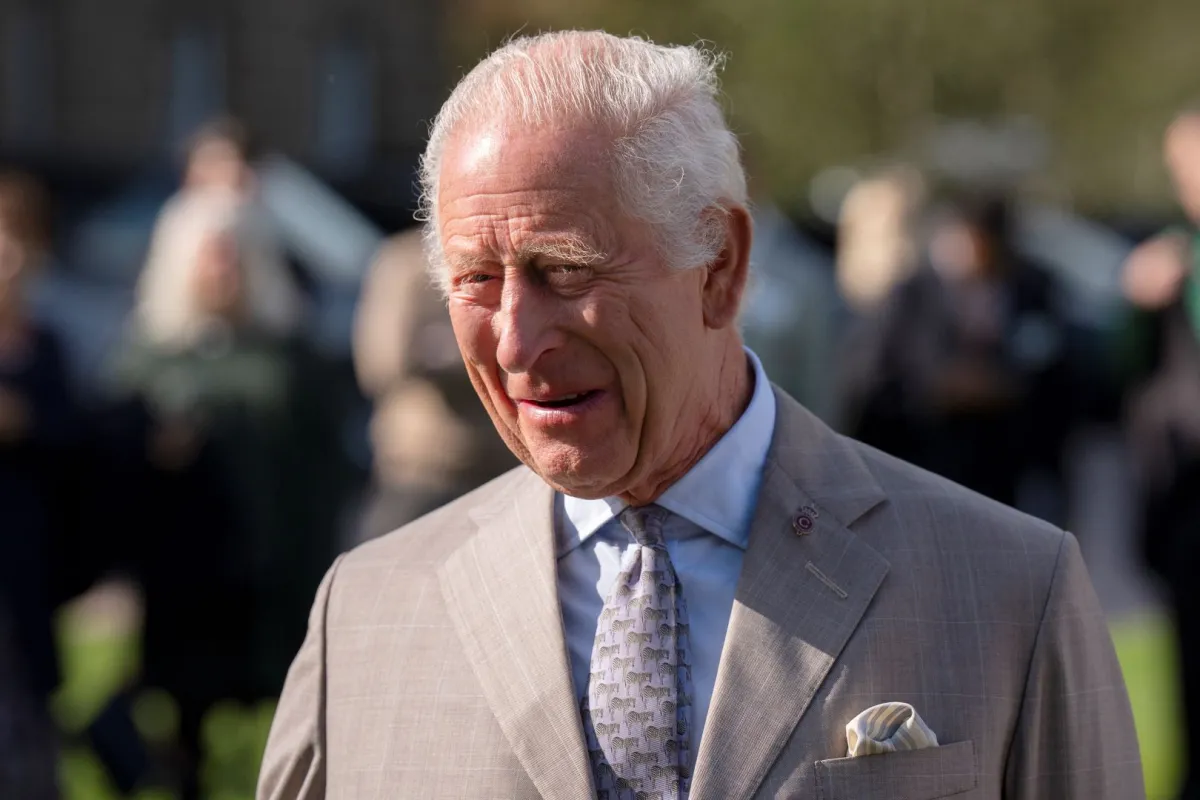 الملك تشارلز الثالث في منزل دومفريز في كمنوك (King Charles III at Dumfries House in Cumnock). مصدر الصورة: Jane Barlow / POOL / AFP