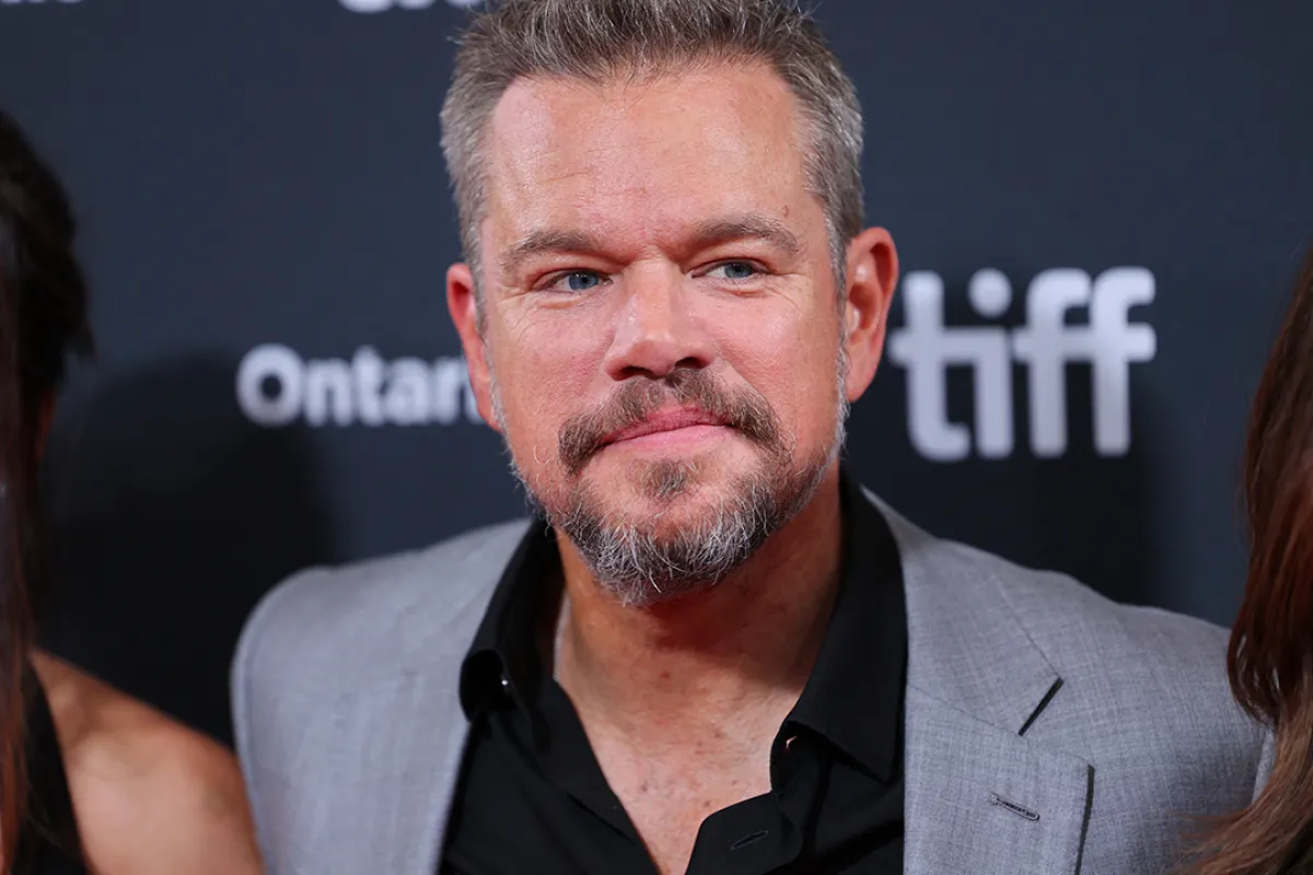 مات ديمون يحضر العرض الأول لفيلم “Unstoppable” خلال مهرجان تورونتو السينمائي الدولي لعام 2024 (Matt Damon attends the premiere of 