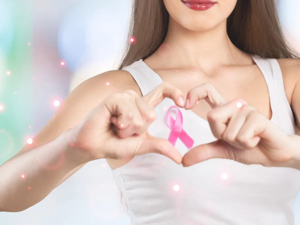 أهميَّة التشخيصِ المبكِّرخاصَّةً النساءَ اللواتي لديهن تاريخٌ عائلي