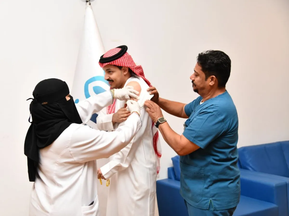 جانب من التطعيمات