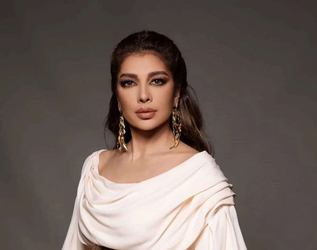 أصالة - الصورة من حسابها على الفيس بوك