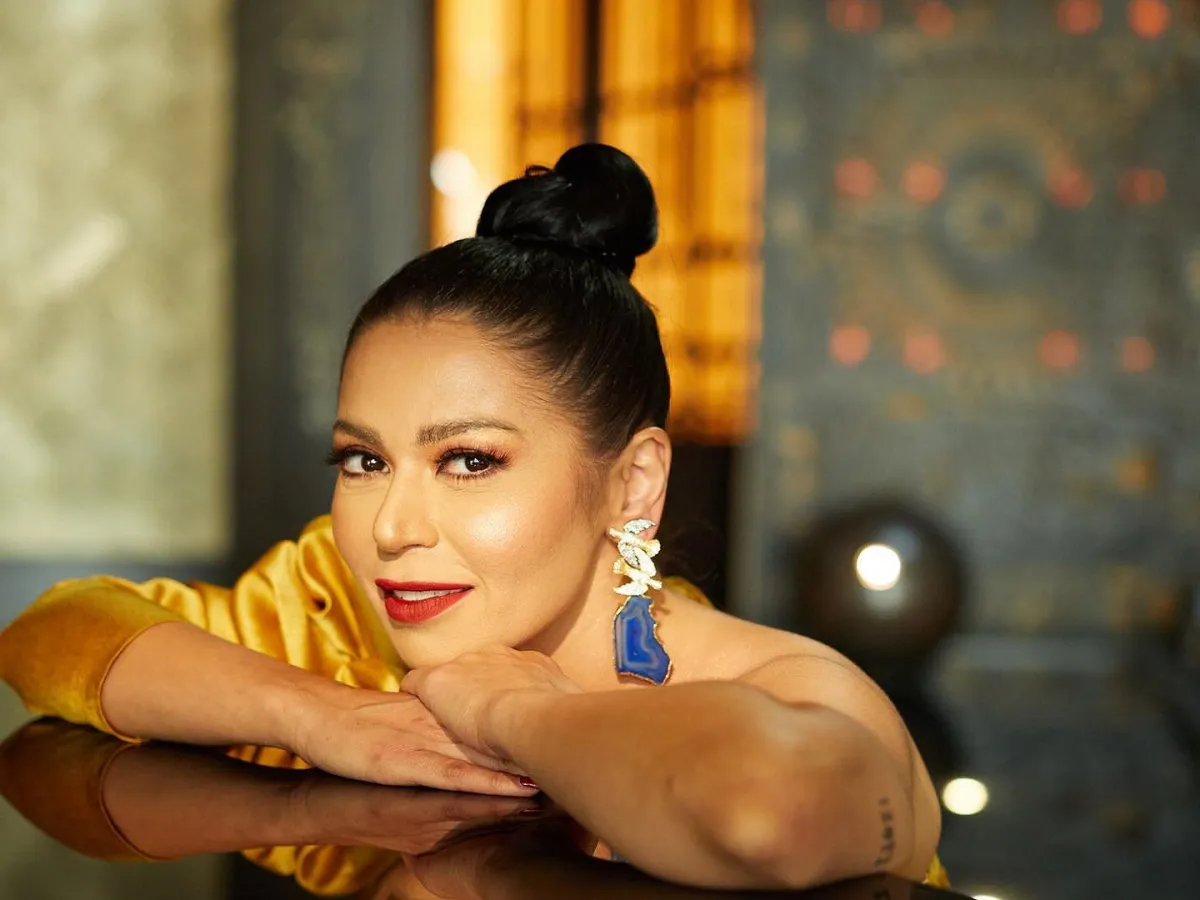 الفنانة لقاء الخميسي