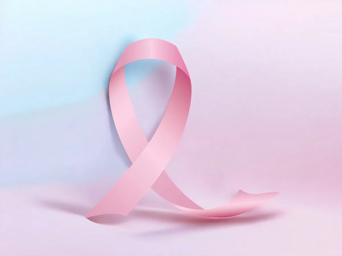 العلاج الهرموني يسهم في تقليلِ خطرِ عودة السرطان