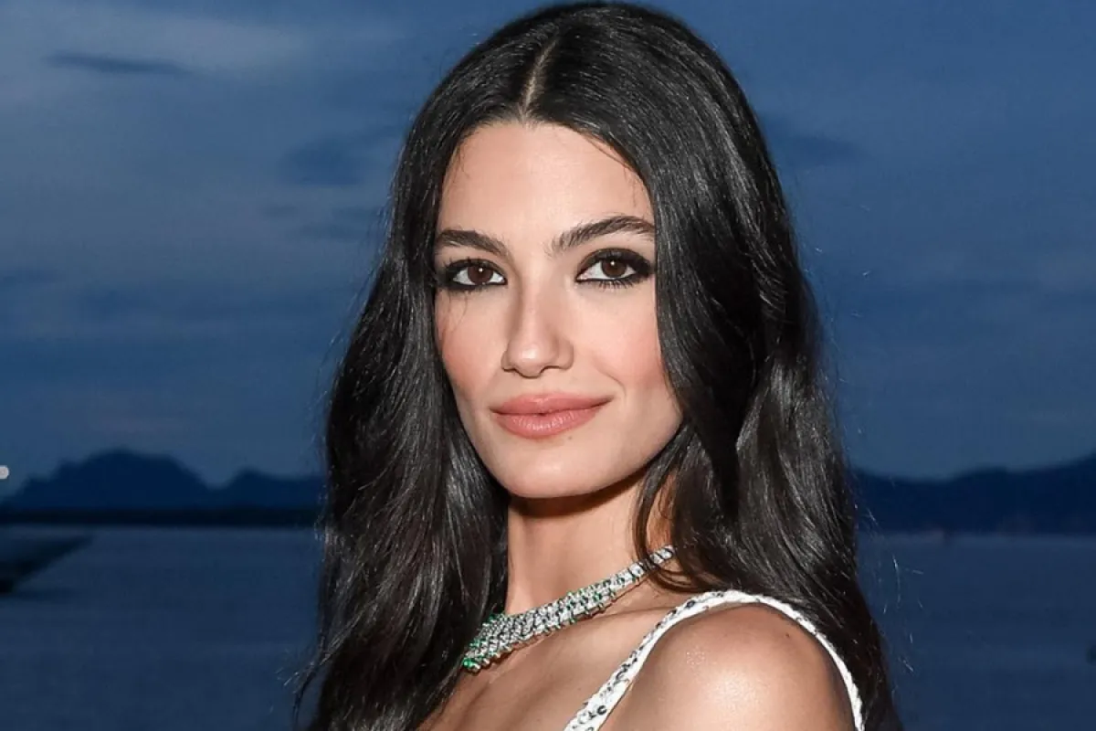 تارا عماد - الصورة من صفحتها الرسمية على الفيسبوك