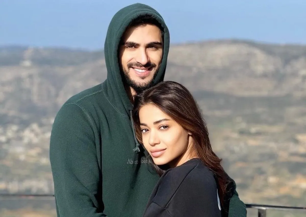 ألكسندر علوم وزوجته رحمة رياض- الصورة من حسابها على إنستغرام