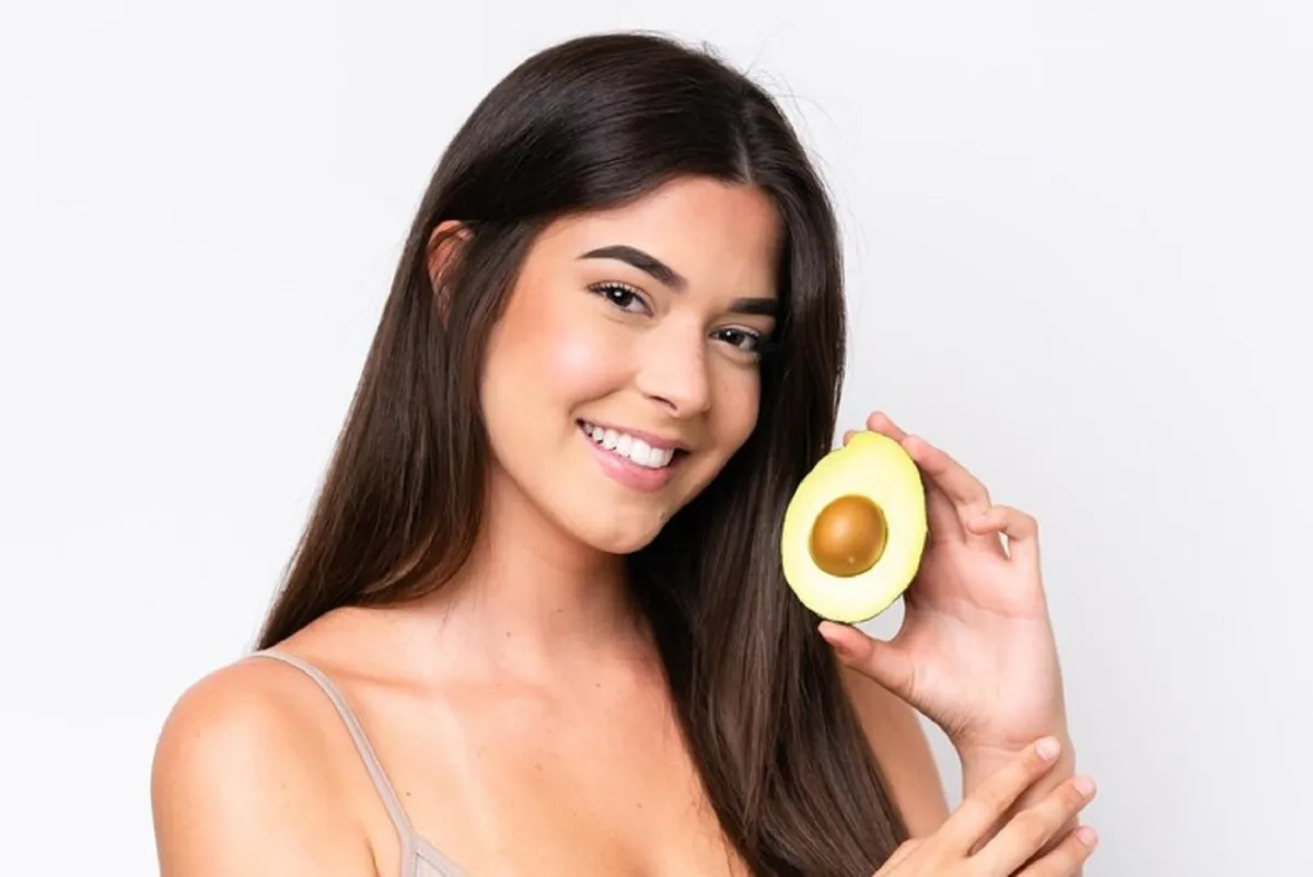 تجربتي مع زيت الأفوكادو للشعر