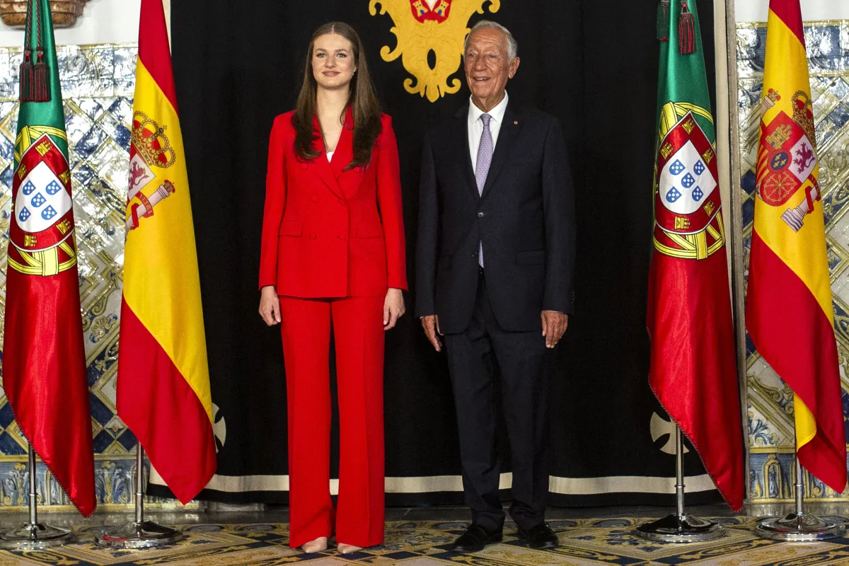 الأميرة ليونور Princess Leonor خلال زيارتها إلى البرتغال (مصدر الصورة: CARLOS COSTA / AFP)