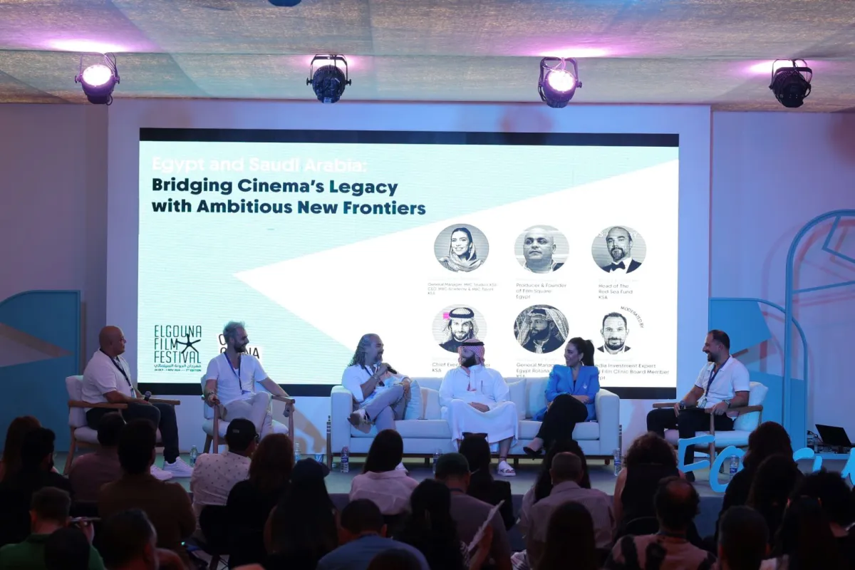 الجلسة النقاشية مصر والسعودية - الصورة خاصة بسيدتي تصوير يحيى أحمد