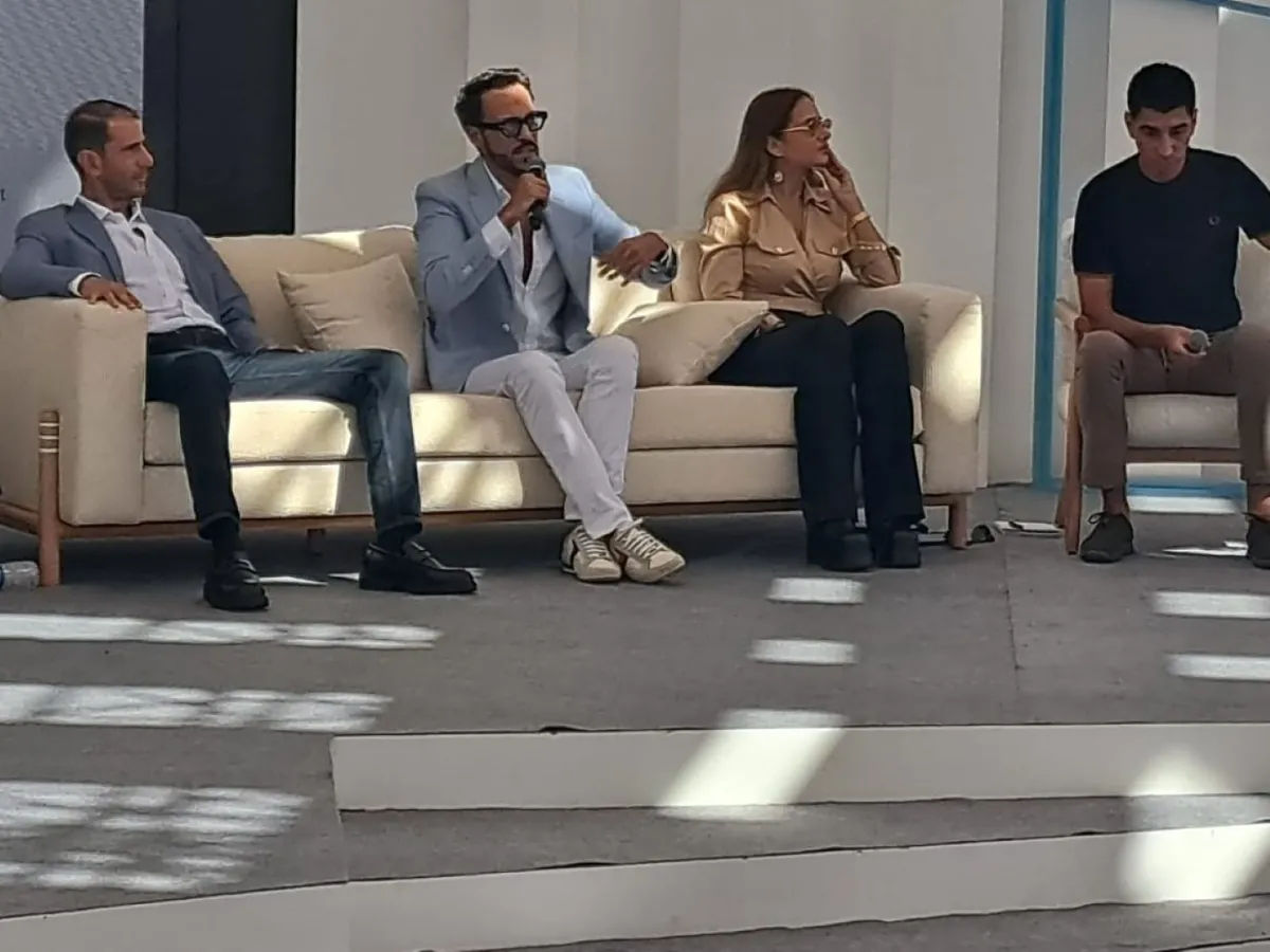 يوسف الشريف في الجلسة الحوارية بمهرجان الجونة السينمائي- الصورة خاصة بسيدتي من تصوير سيد أحمد