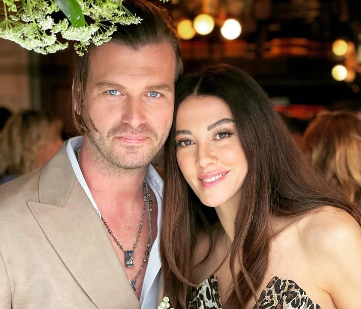 كيفانش تاتليتوغ  وباشاك ديزير- الصورة من حسابها على إنستغرام