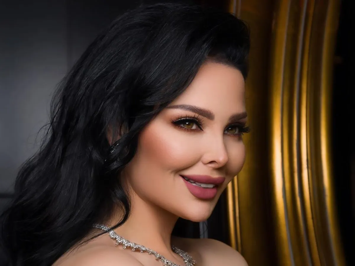 ديانا كرازون في ذكرى ميلادها..نجمة الصيحات الجمالية الفخمة والراقية