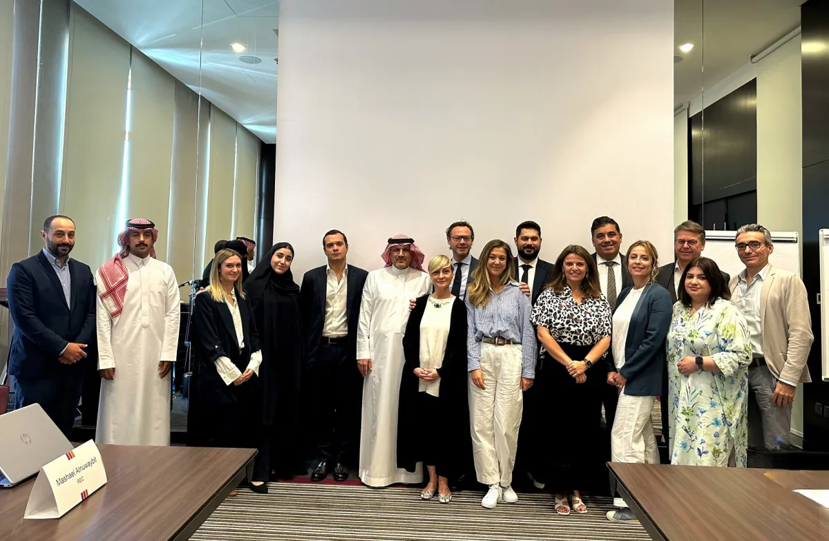 الرياض استضافت وفد من ممثلي الاتحادات والشركات الرائدة في قطاعات الأزياء المختلفة 