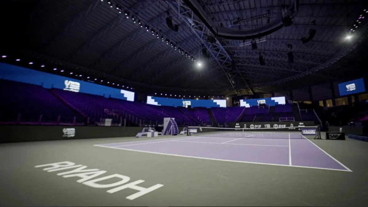 إزاحة الستار عن الملعب الرئيسي لنهائيات محترفات التنس بالرياض