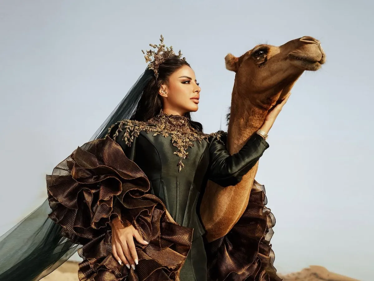 تصميم خاص باليوم الوطني السعودي من هلا العيطة - الصورة من المصممة 