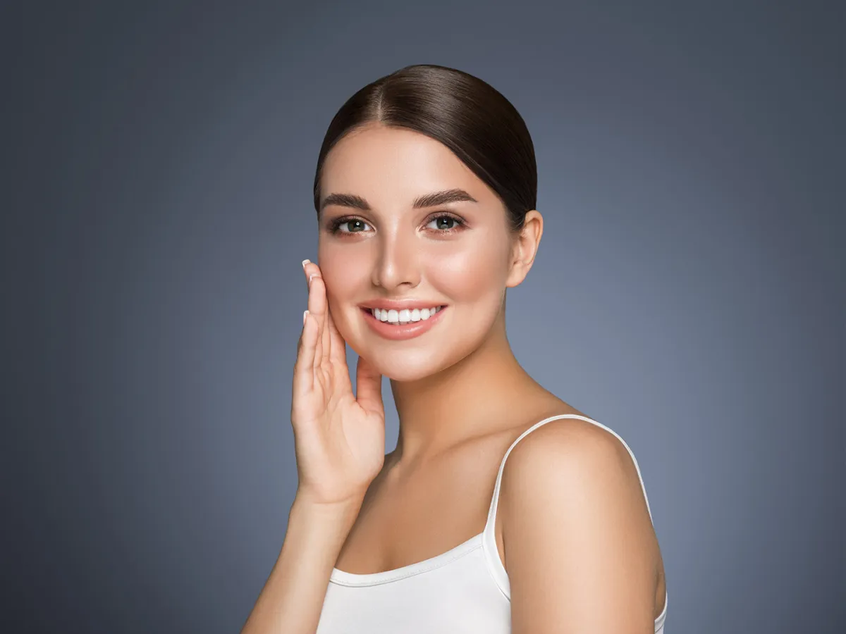 روتين العناية بالبشرة على مدار السنة