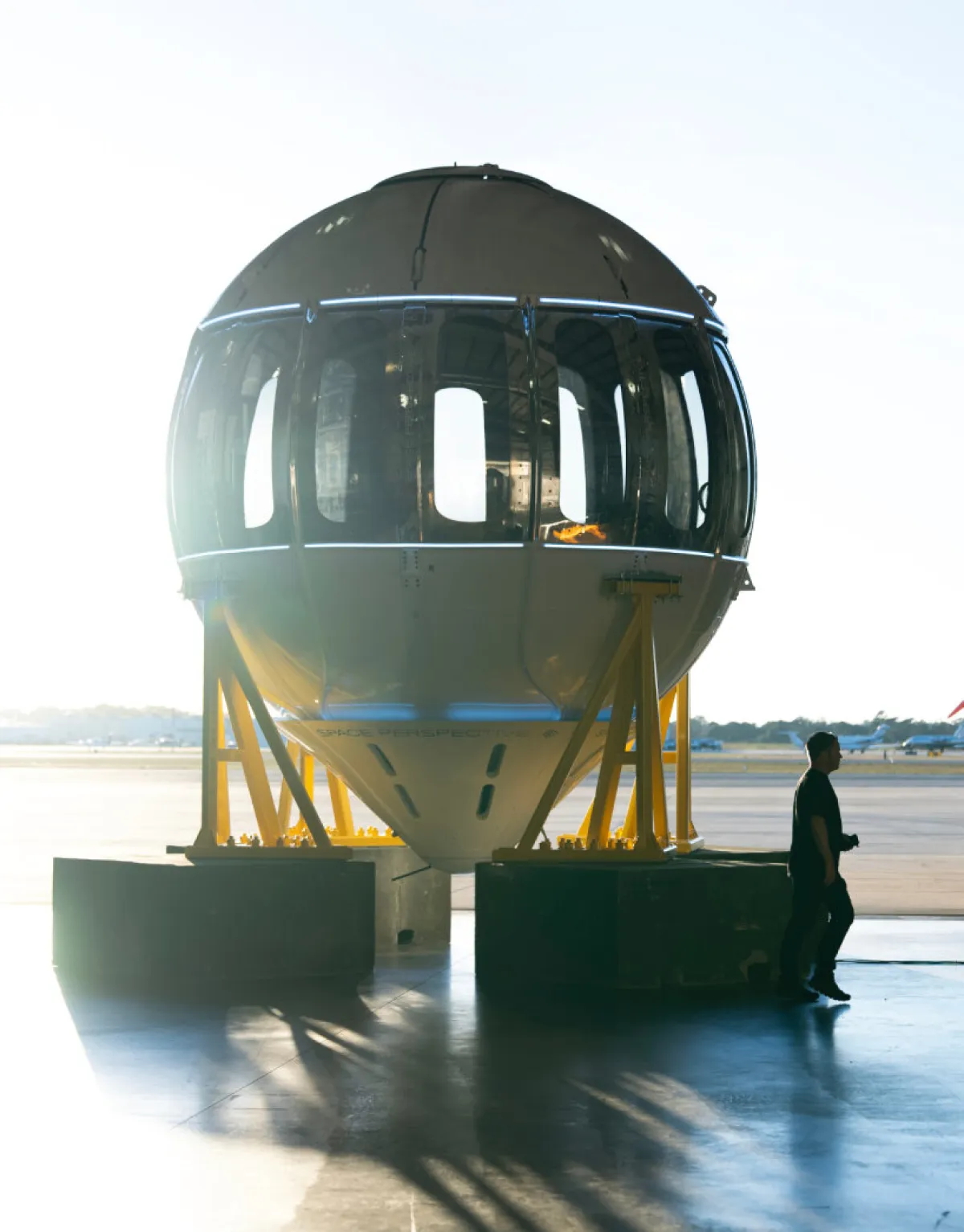 أول كبسولة بالون تسافر عبر طبقة الستراتوسفير عام 2025 - الصورة من موقع space perspective 