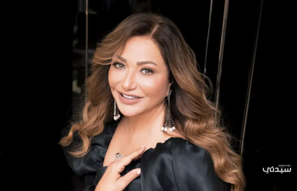 ليلى علوي  الصورة من جلسة تصوير خاصة بـ سيدتي