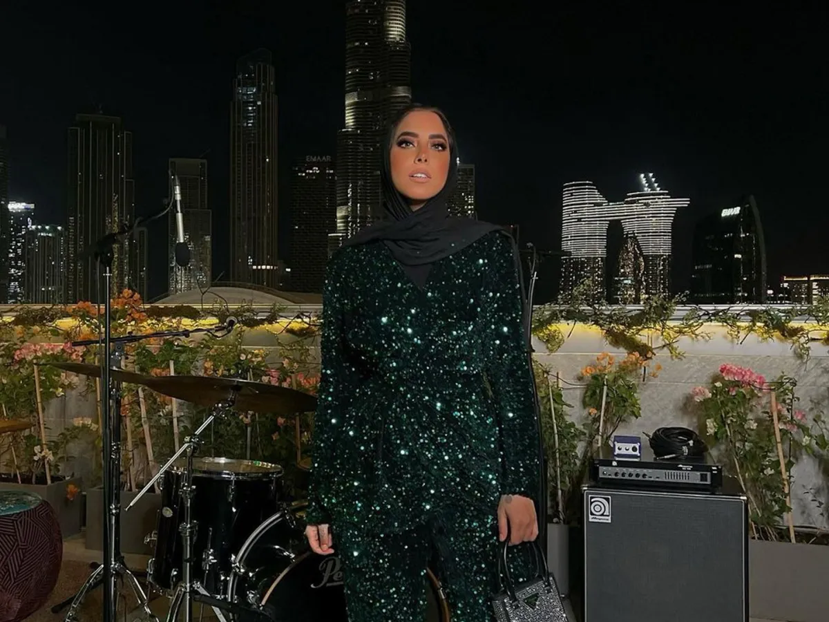 مدونة الموضة أماني فوزي -الصورة من حسابها على إنستغرام