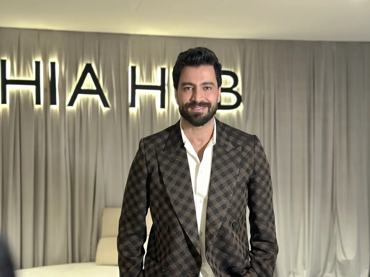 الفنان معتصم النهار خلال مشاركته في هي هب