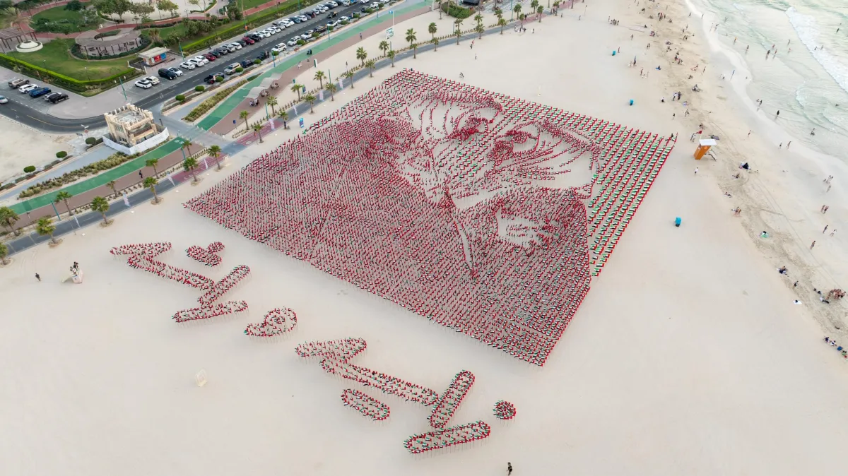 حملة زايدوراشد. الصورة من مكتب دبي الإعلامي