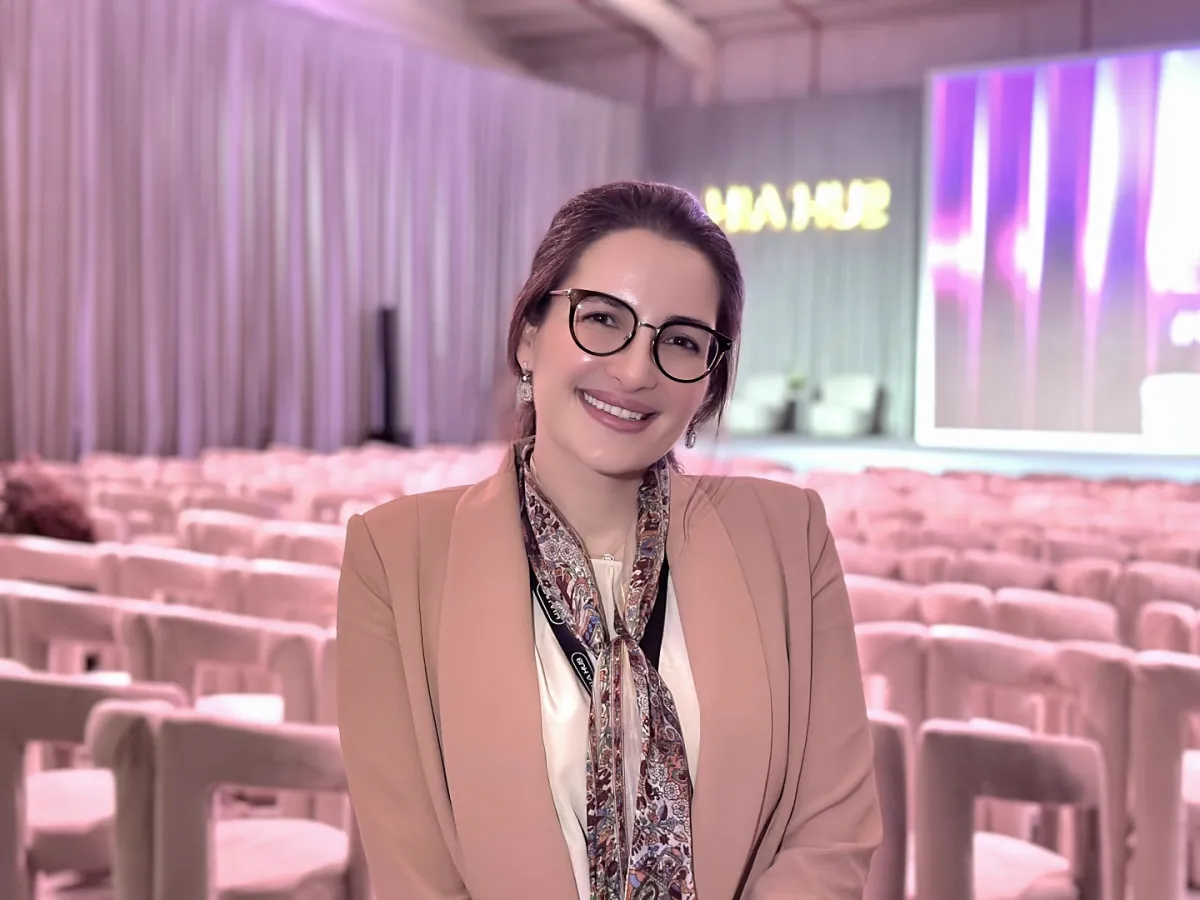 شام الذهبي خلال تواجدها في هي هب