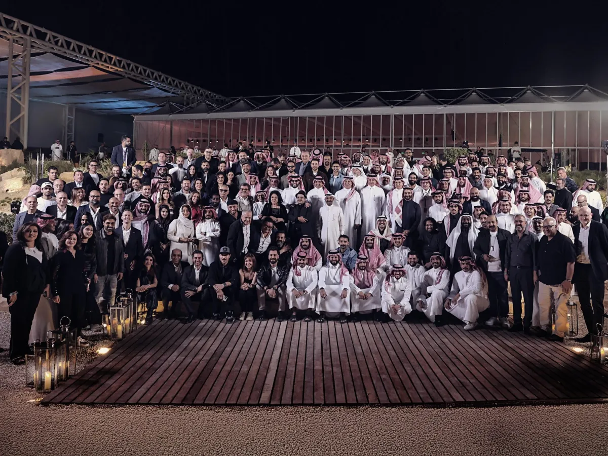 المستشار تركي ال الشيخ ونخبة من كبار الشخصيات والفنانين- الصورة من حسابه على تويتر