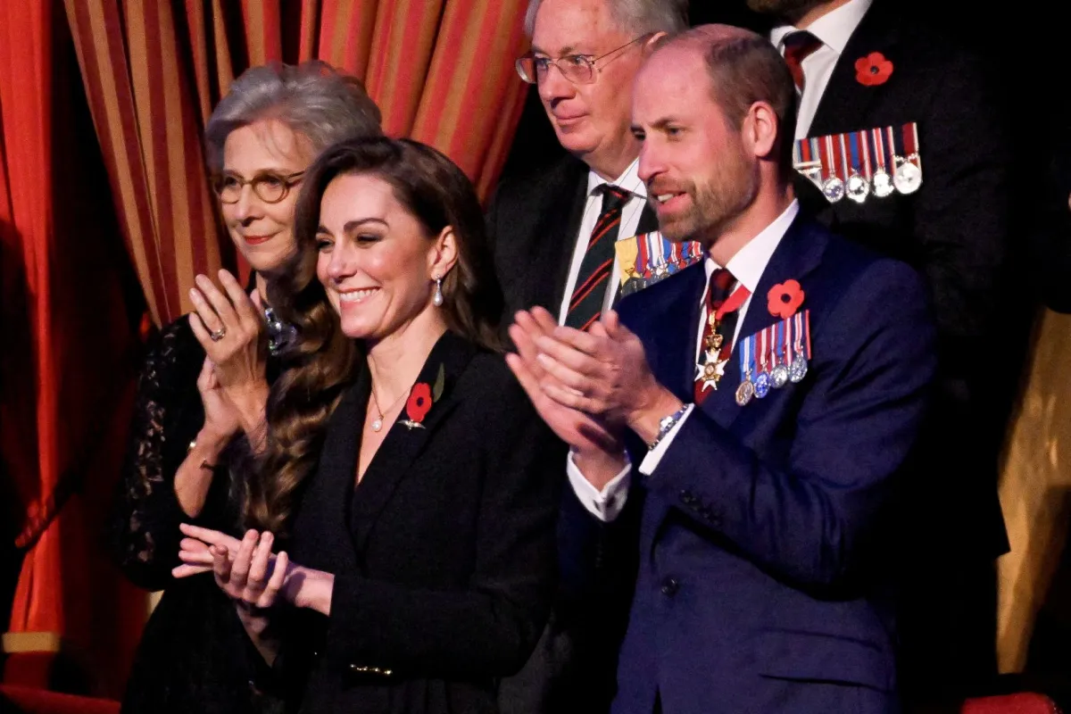 كاثرين (كيت ميدلتون) والأمير ويليام في قاعة ألبرت الملكية في لندن (Catherine and Prince William at Royal Albert Hall, in London). مصدر الصورة: Chris J RATCLIFFE / POOL / AFP