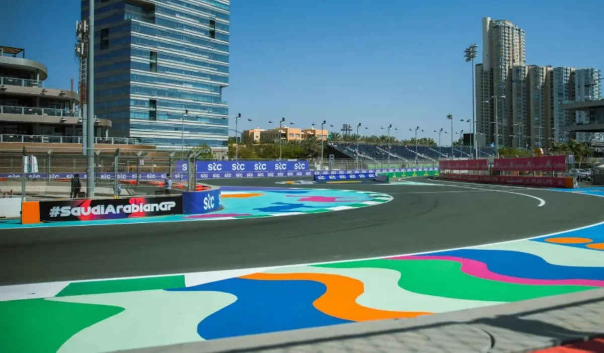 للمرة الأولى في تاريخها.. مدينة جدة تستضيف سباقات الفورملا إي للموسم الــ 11