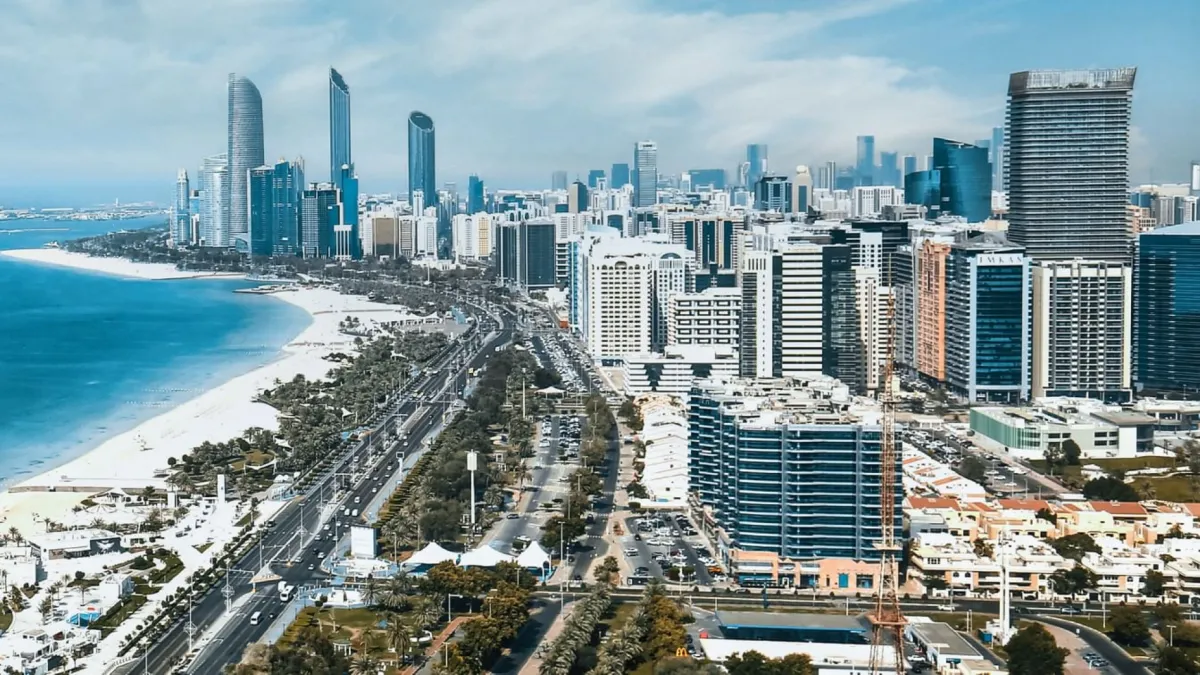 العاصمة الإماراتية أبوظبي - مصدر الصورة وكالة أنباء الإمارات