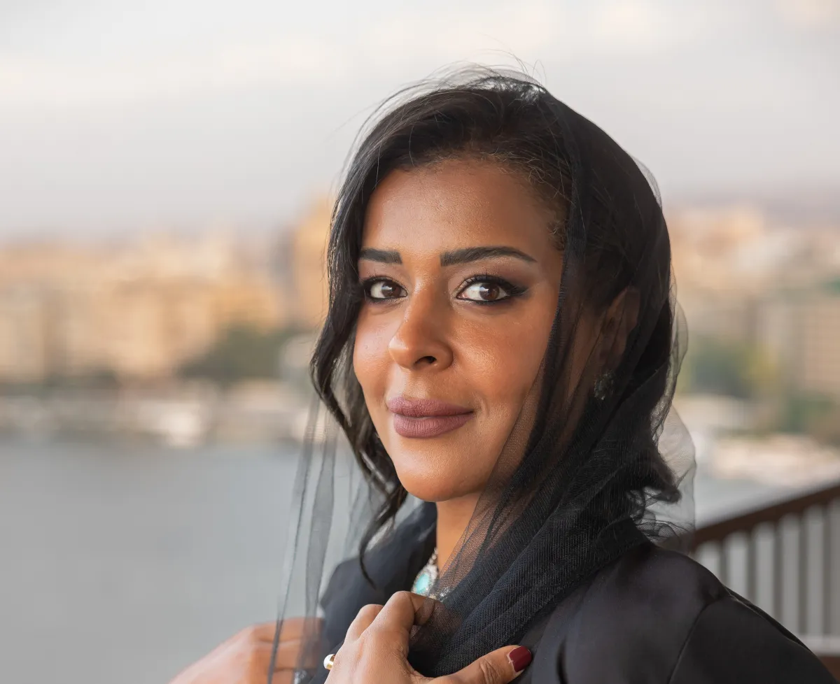 المخرجة هند الفهاد صورة خاصة لسيدتي تصوير يحيى أحمد 