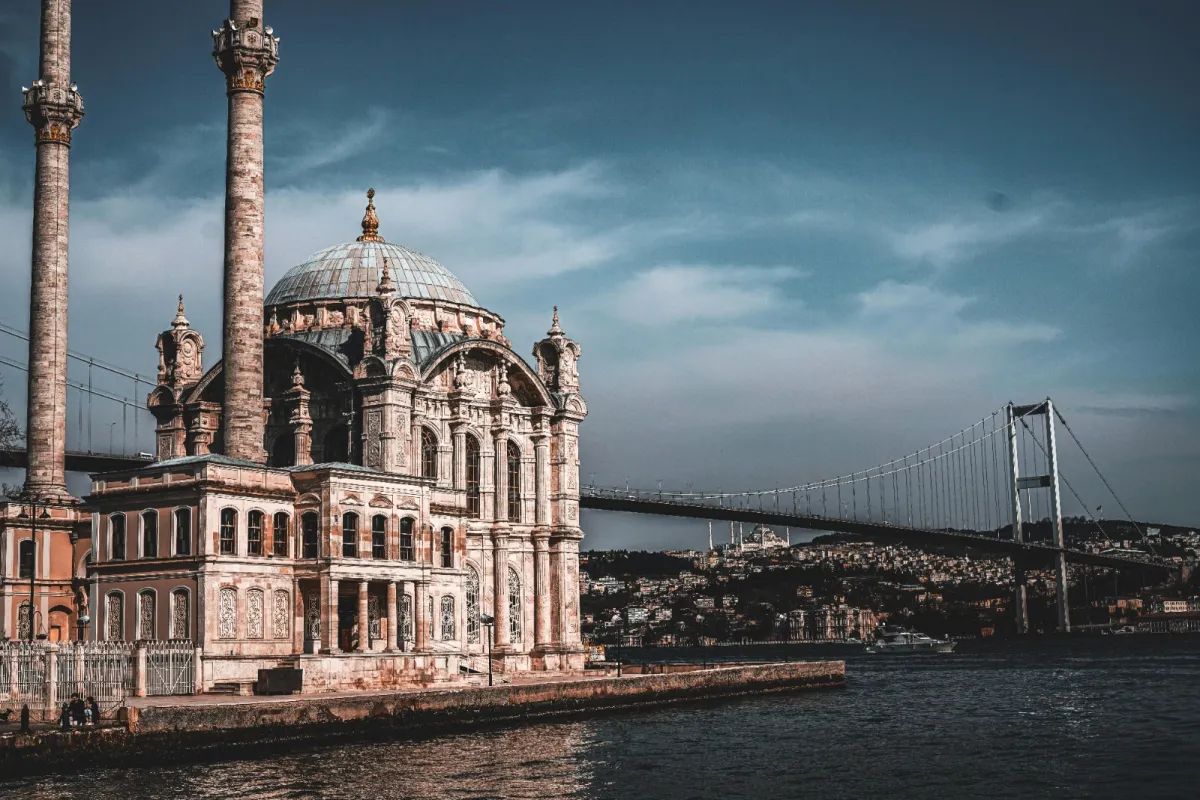 تفسير رؤيا بناء مسجد في المنام