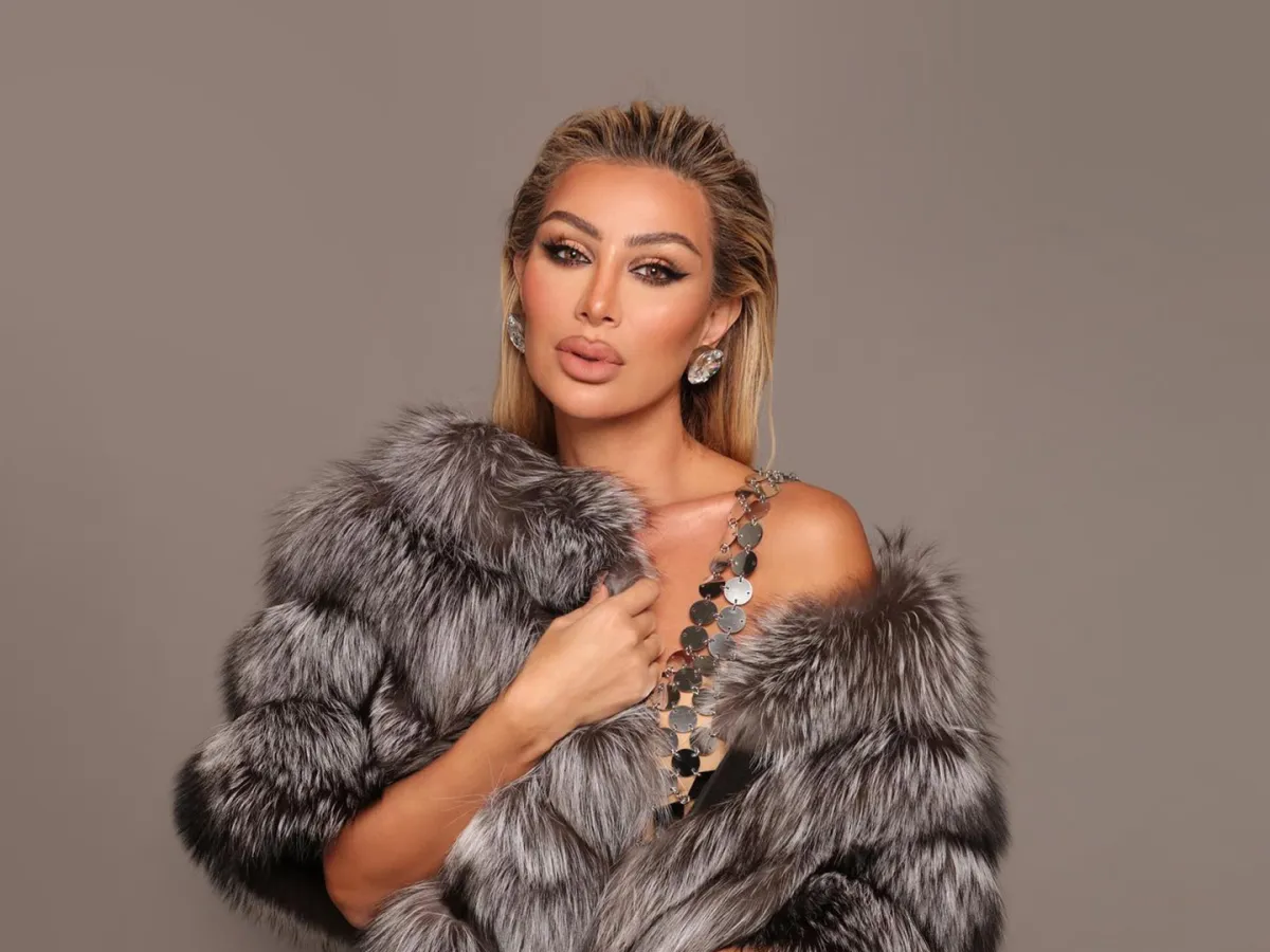 لمناسبة ميلادها.. 10 إطلالات جمالية رسمت بها مايا دياب عنوان الجرأة والعصرية