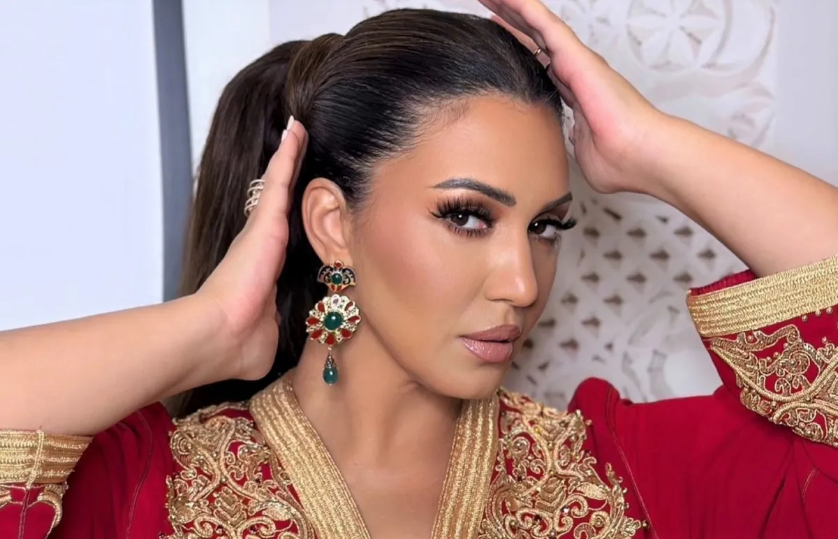 أسماء لمنور- الصورة من حسابها على الانستغرام