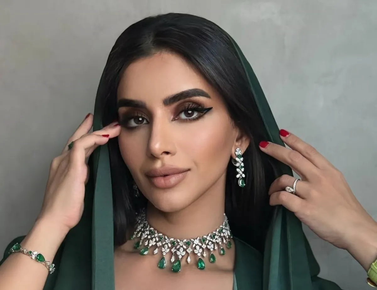 مكياج اليوم الوطني الإماراتي